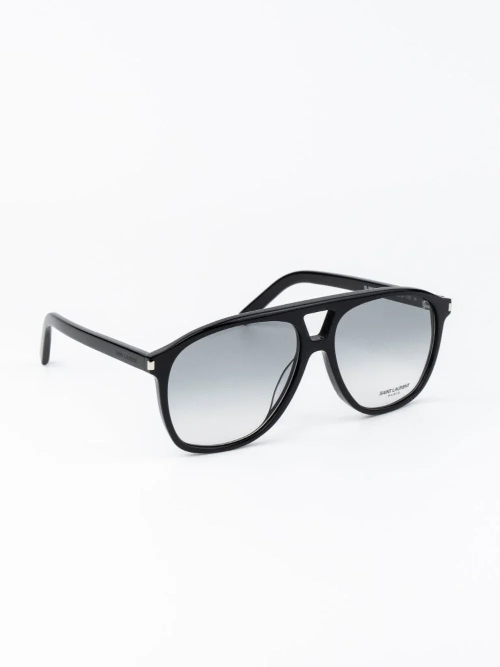 Yves Saint Laurent saint laurent
